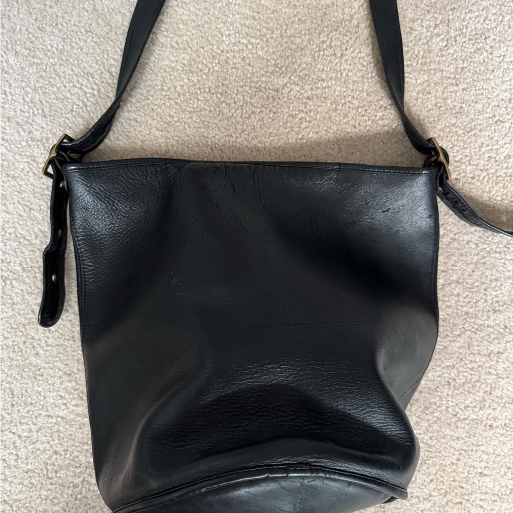 Vintage Coach large black leather bucket bag